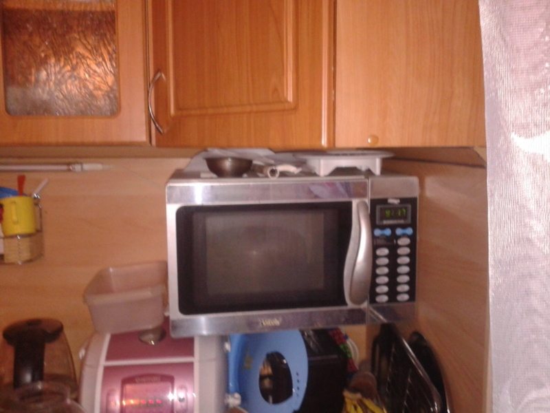 Микроволновка на кухне - выбираем место правильно Куда можно и куда нельзя ставить микроволновку