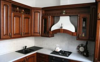 Как правильно установить вытяжку на кухне своими руками