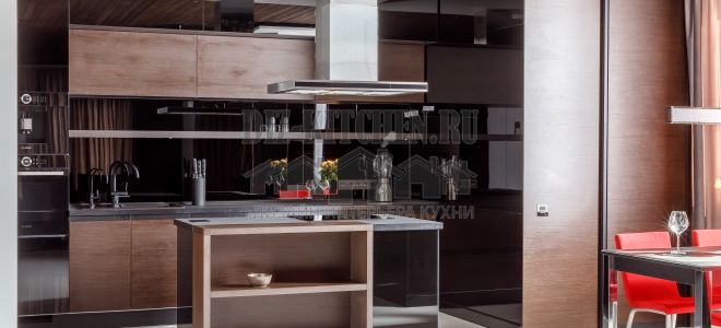 Современная кухня 30 м<sup>2</sup>, сочетание шпона венге и черного стекла