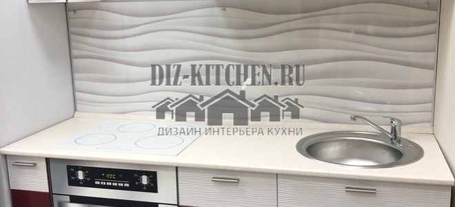 Современная гранатовая кухня Жанна в малометражной квартире