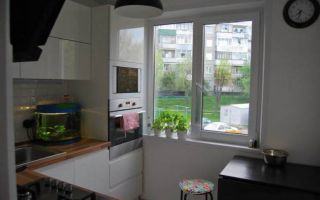 Дизайн угловой белой кухни 6 кв.м в Минске