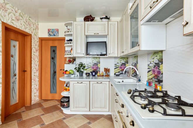 Белые фасады кухни Белые фасады кухни