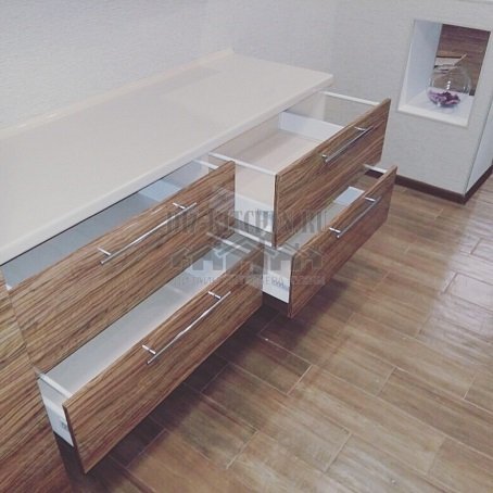 Строгие прямые фасады