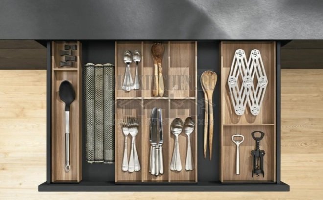 Ambia Line от компании Blum